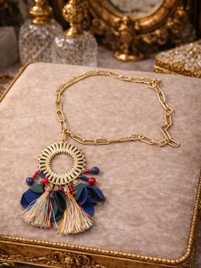 Vintage boho tassel statement necklace gold tone chain colorful fringe pendant